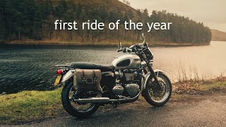 First Motorcycle Ride Of The Year On A Triumph Bonneville T120 - Winter Ride