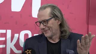 Dzambazov I Mazite Se Zrtvi Na Semejno Nasilstvo, No Nikoj Ne Im Veruva, Drugarite Im Se Smeat