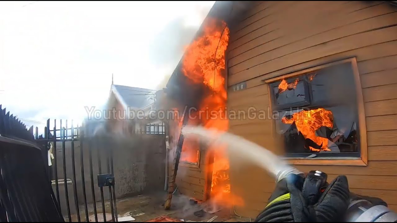 [POV] ALARMA DE INCENDIO Pasaje Uno y 27 de Julio | Bomberos Punta Arenas