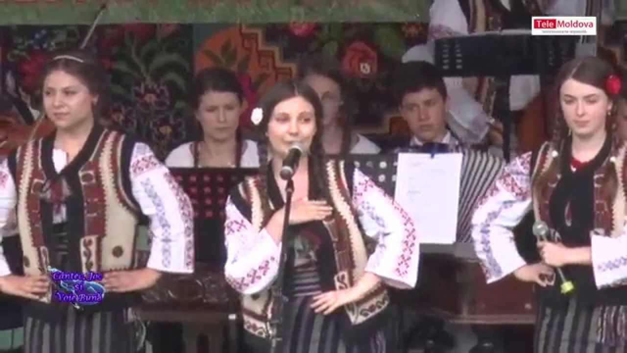 Emisiune realizata de Laurentiu Ursache la Telemoldova Festivalul Mugurelul Elisabeta Ifrim festival of lights