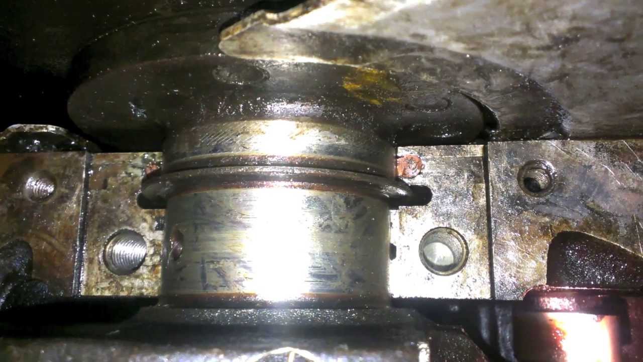 89 Cherokee Rear Main Seal Replacment - YouTube