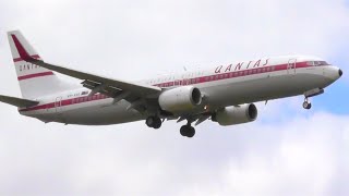 NEW RETRO ROO | Qantas 737-838 Landing at Melbourne Airport - [VH-VXQ]