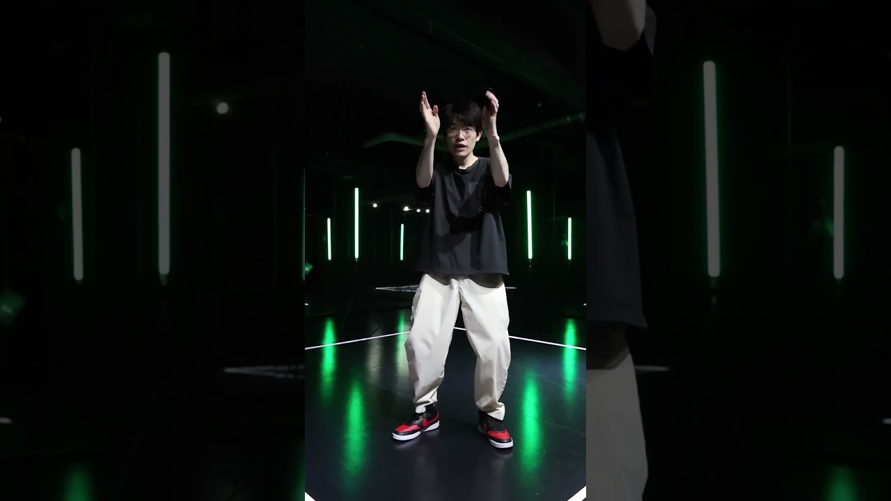 【即興】オタクが『Sleepwalk』踊ってみた #shorts #tutting #fingertutting #breakdance