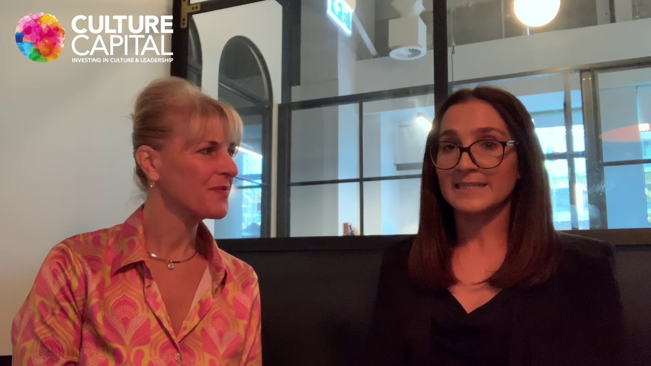 Do men and women lead differently???