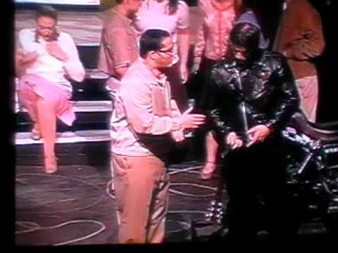 All Shook Up - Roustabout / One Night With You