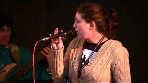 Karin Carson sings 'I Thought About You' at Jazz C...