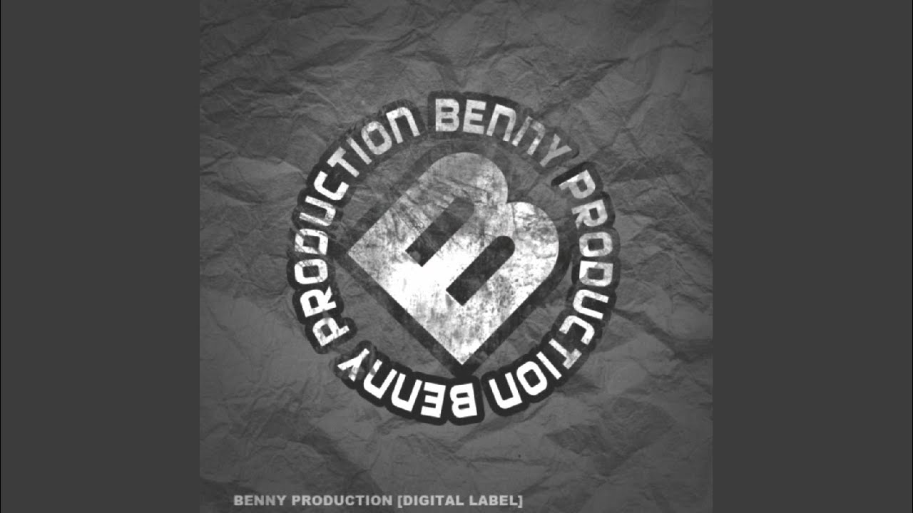 Obejrzyj Underground (Original Mix) w YouTube Obejrzyj Underground (Original Mix) w YouTube