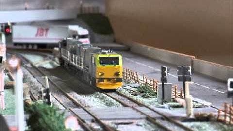 Network Rail MPV passes Windward