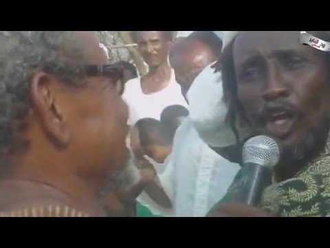 شاهد كيف يدعو صوفية الشكينيبة شيخهم المكاشفي كأنه الله العياذ بالله