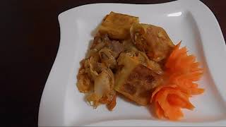 Штрудель на капусте с мясом.Украшение блюд - цветы из моркови. Штрудель на капусте с мясом.Украшение блюд - цветы из моркови.