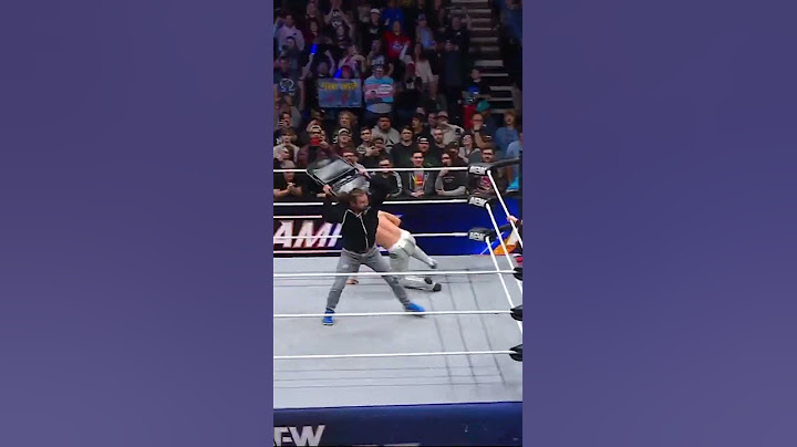 What happened when Kenny Omega arrived on the scene during AEW Dynamite?