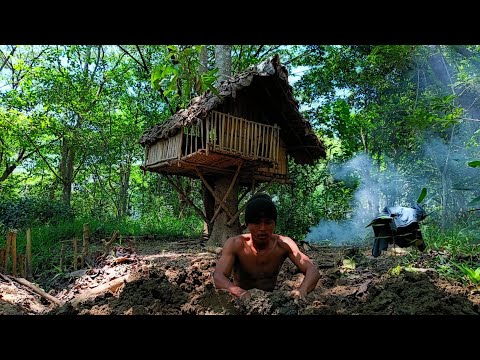 CAMPING DI SHELTER POHON DAN MEMBUAT SUMUR UNTUK PERSEDIAAN AIR