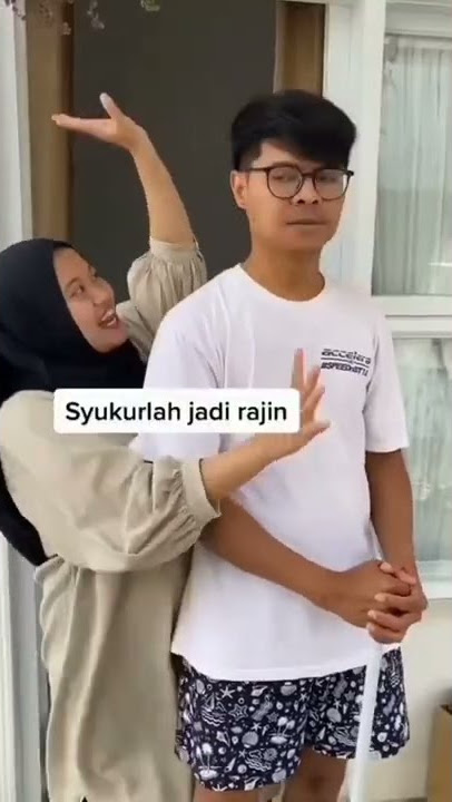 Ketika Suami Iseng Pegang Sapu | Video TikTok Musdalifah Basri #Shorts