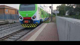 TSR R4 018 NL in arrivo a Turbigo su R27 4276