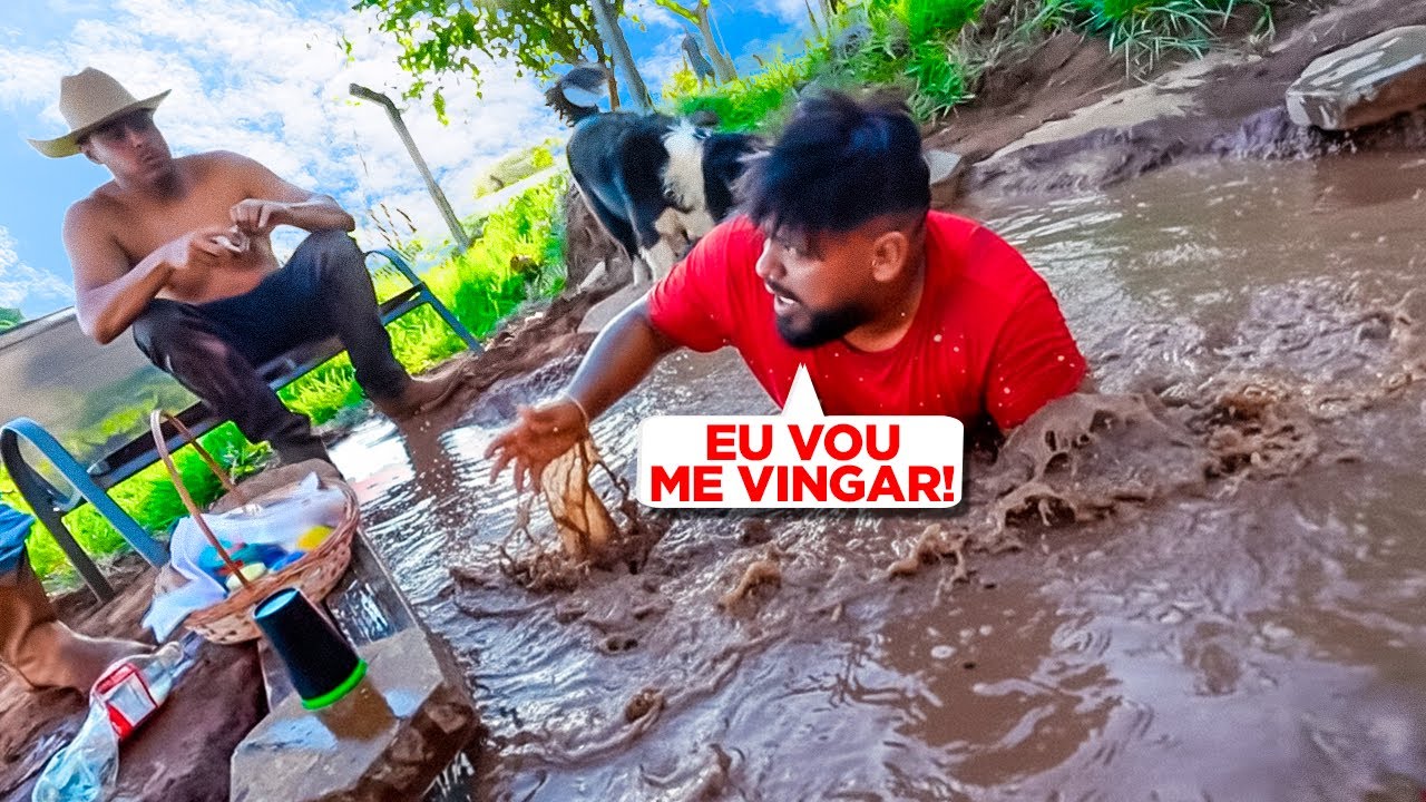 FIZ UM BURACO GIGANTE E ENCHI DE ÁGUA DE ESGOTO PRO BOTO CAIR !!!! 🤢😂 * pior trolagem da fazenda *
