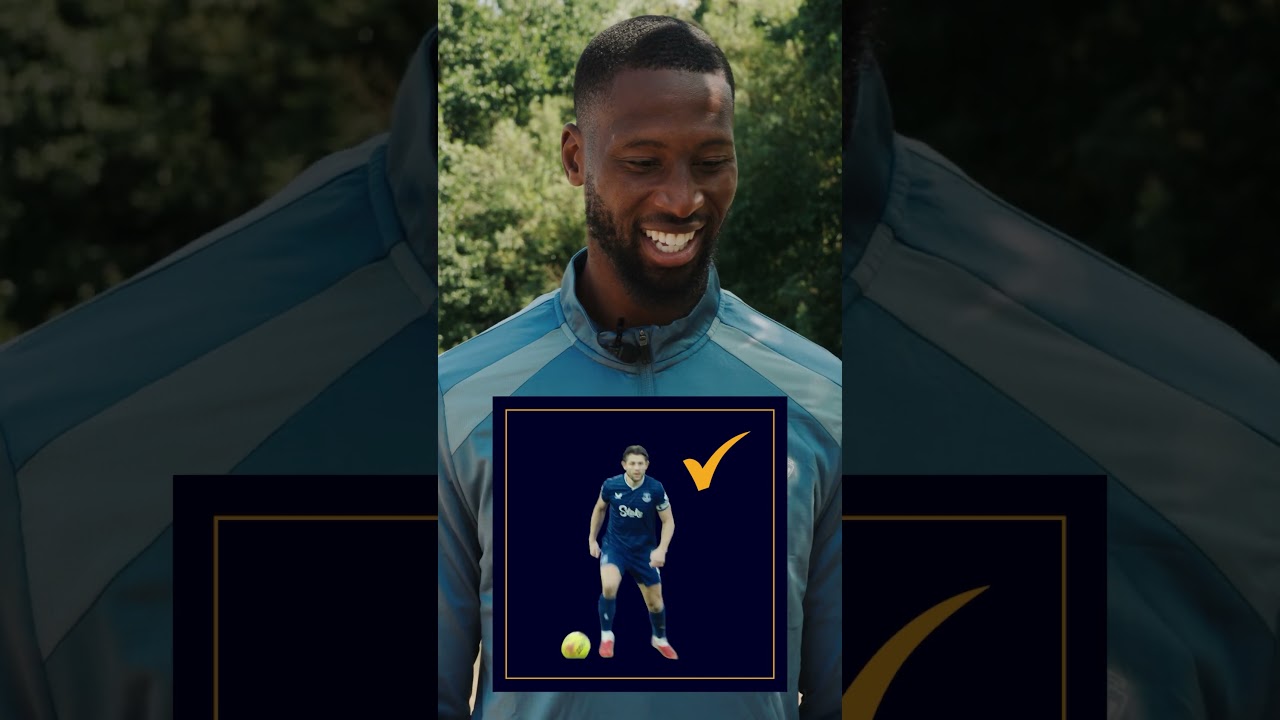 Can you guess the silhouettes with Everton's Beto?! 👤 #football #shorts