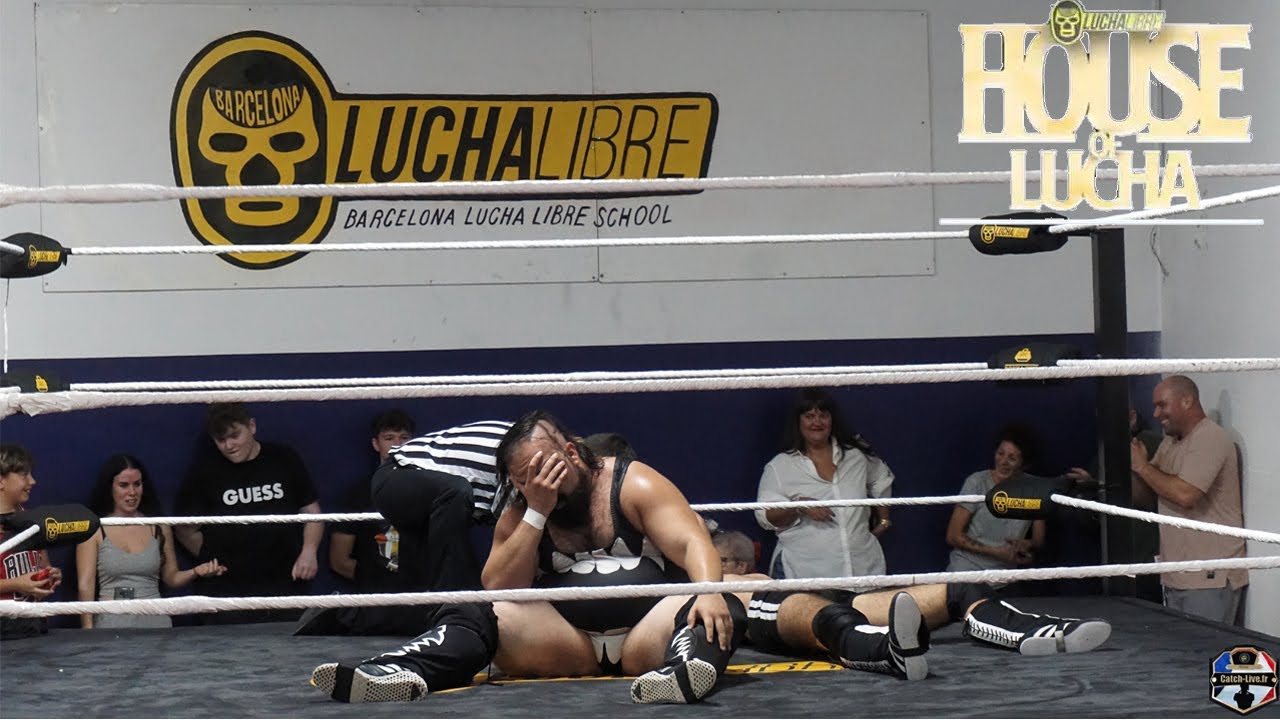 HOUSE OF LUCHA XI Javier Vives Vs Marc Menino AIWF ROUND