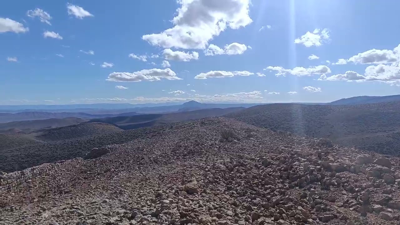 من النعاسة طريق الميس مرموشة