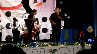 Lincoln Elementary X-mas performance 2013 What does the fox say