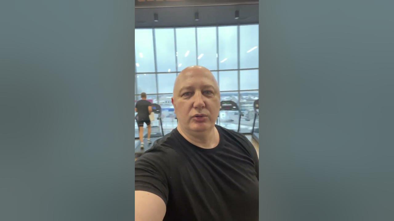Виктор Левицкий тренер x Fit