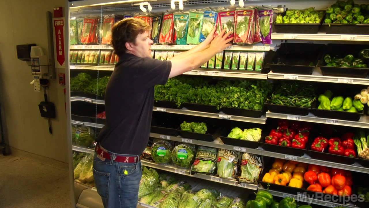 Shop smart at the store foto Shop smart at the store pics