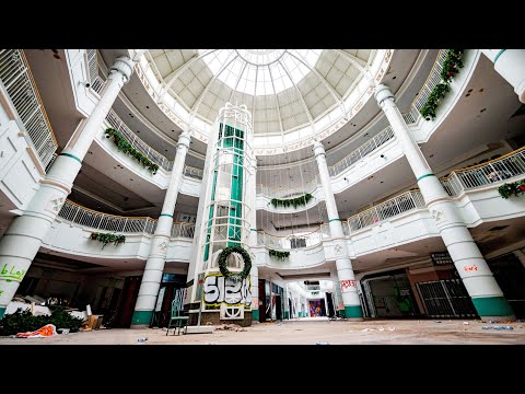 Incredible ABANDONED Mall Frozen In 1990