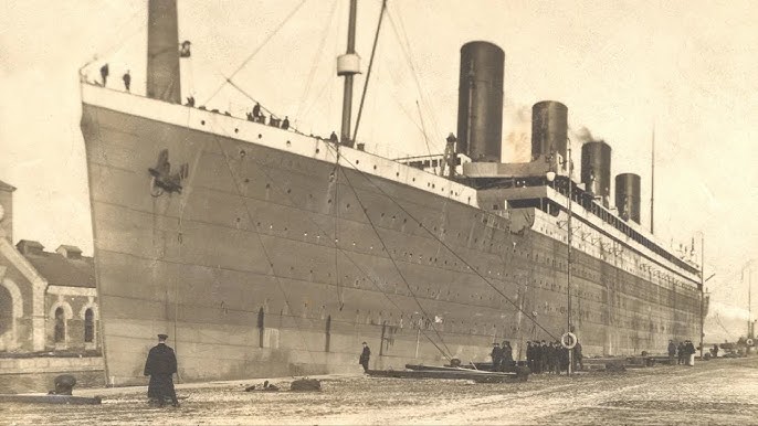 REAL VIDEO OF TITANIC BEFORE SINKING!!!! - YouTube