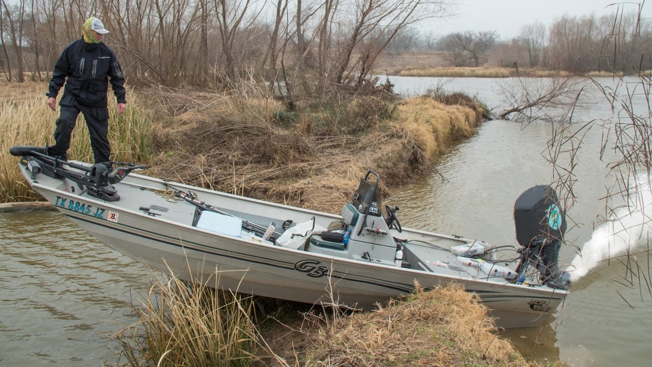 River Jet Boat Bass Fishing 