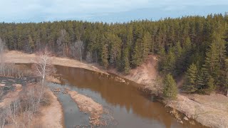 Круча около Местечка Лучки, половодье на реке Нерль, отдых на природе.