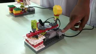 space project using lego wedo