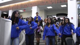 Flash mob dance in U-M fish bowl