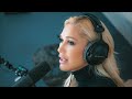 Gwen Stefani on Armchair Expert podcast with Dax Shepard, October 2022