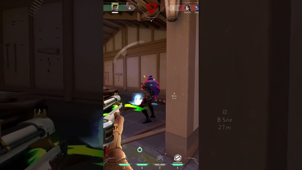 Astra main wins a 1v4 to clutch a round on ascent 