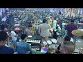 حفلات الفرعون شوف خالد الجوكر لما بيكون رايق بيقول ايه حظ السنين وكل العواطف 