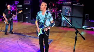 Gary Hoey The Twelve Days Of Christmas From "Live In Lowell" DVD chords