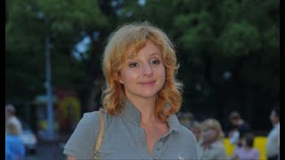 Актриса Анна Банщикова разводится после 12 лет брака Актриса Анна Банщикова разводится после 12 лет брака