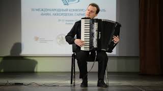 Video thumbnail of "Danil Loginov.Isn't She Lovely (S.Wonder) Roland fr8 accordion cover."