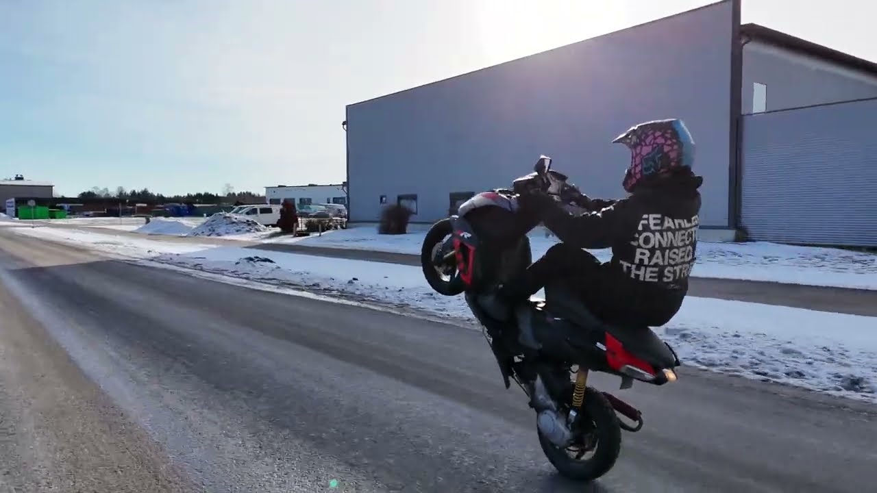 Aprilia Stunt Racing 2025
