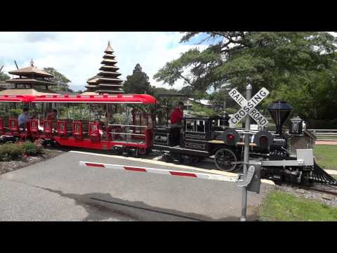 Railroad Crossing Zoo | Doovi