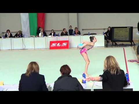 Елена Георгиева квалификация