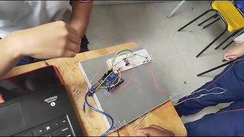 NO TOQUES EL CABLE - ARDUINO