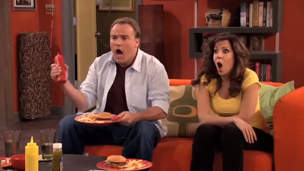Wizards of Waverly Place Jerry squirts ketchup in panic