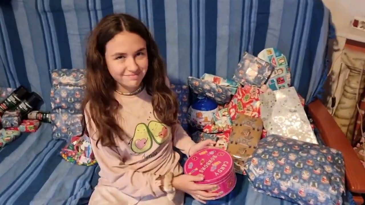 MIS REGALOS DE PAPA NOEL!! ya a venido Papa Noel