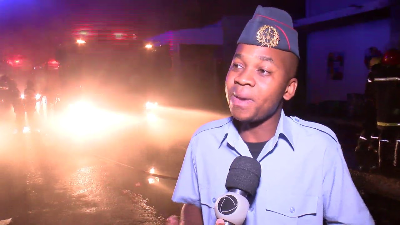 INCENDIO EM MAPUTO