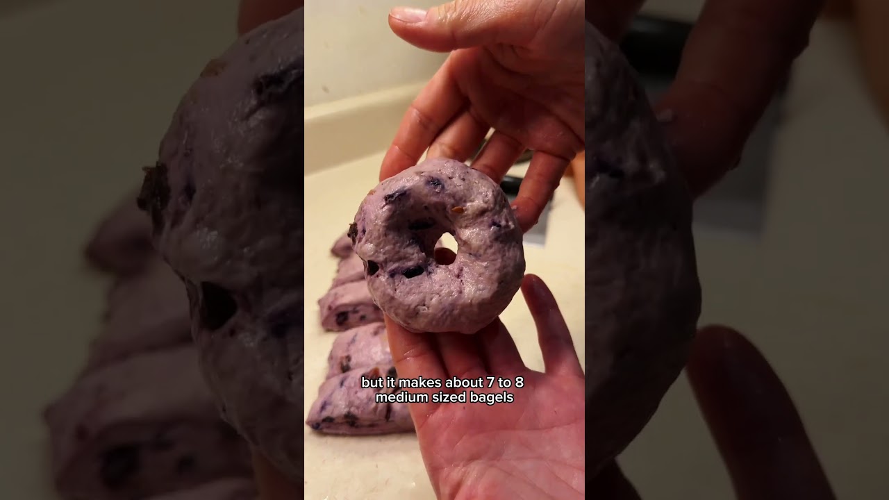 Mixed Berry Bagels 🥯