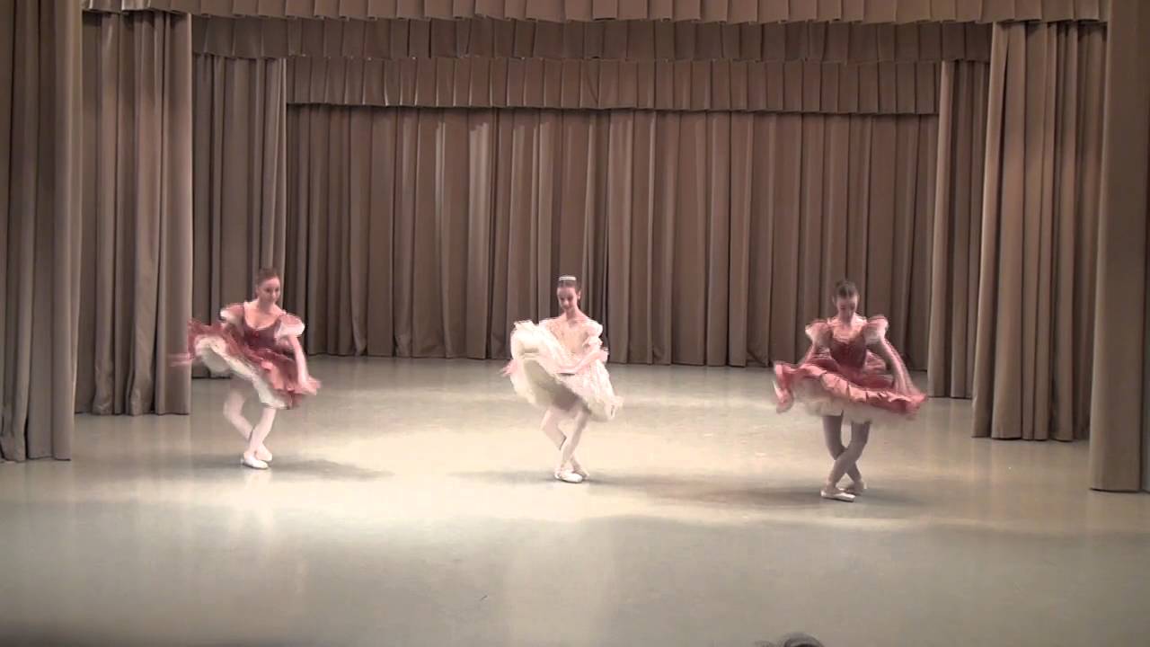 Вариация из балета Арлекинада.