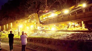 Railway Track Laying Machine Renewing Sleepers And Rails