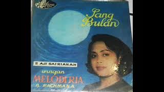 aji satrianah _ menanti