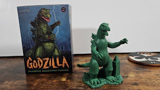 Godzilla Aurora Model Kit replica Super7 ReAction figure review