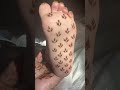 Tiny feet tiny leaves🍃